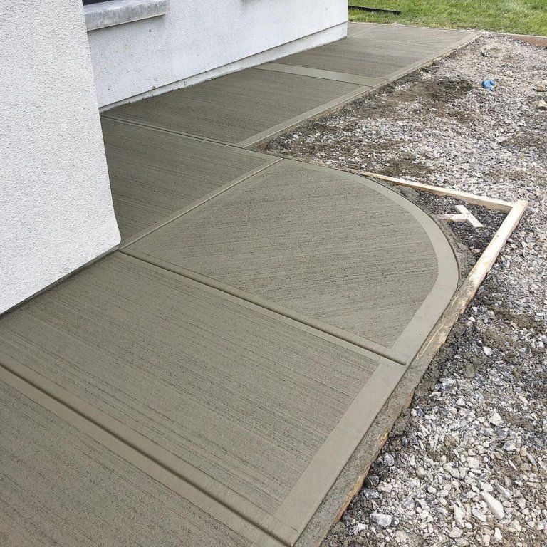 Renovări și finisaje interioare